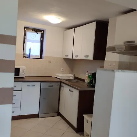 Apartment Gero Lopar
