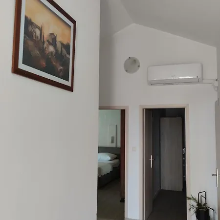 Gero Apartment *