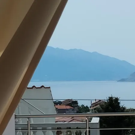 Gero Apartment Lopar