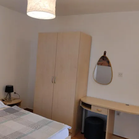 Apartment Gero Lopar